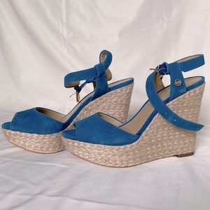 MICHAEL Michael Kors teal suede espadrille platform sandals 7.5
